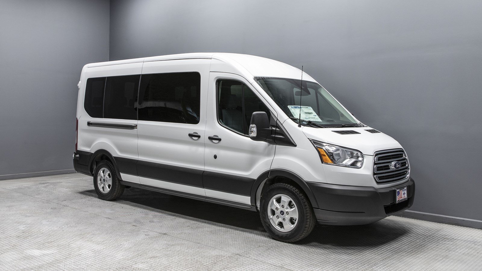 New 2019 Ford Transit Passenger Wagon XL Fullsize