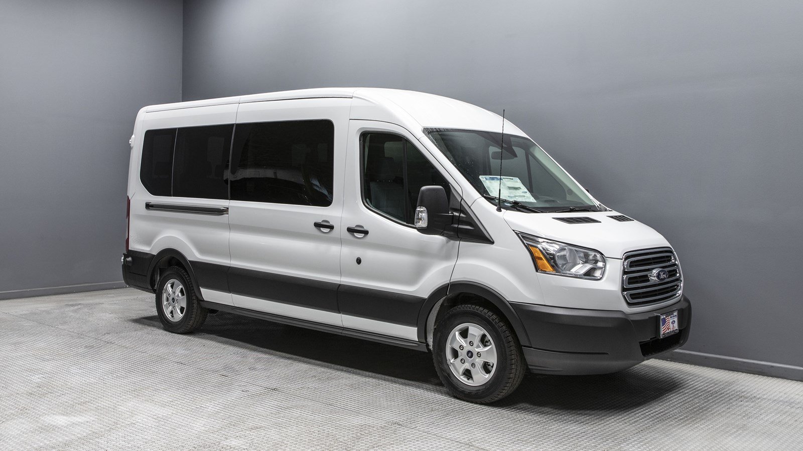 New 2019 Ford Transit Passenger Wagon XL Full-size Passenger Van in ...