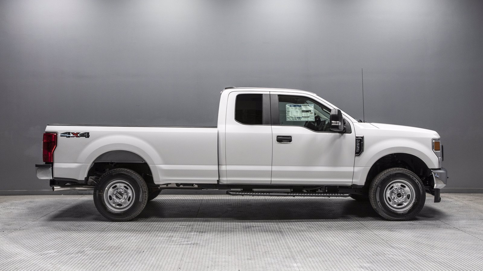 New 2020 Ford Super Duty F-250 SRW XL Extended Cab Pickup in Buena Park