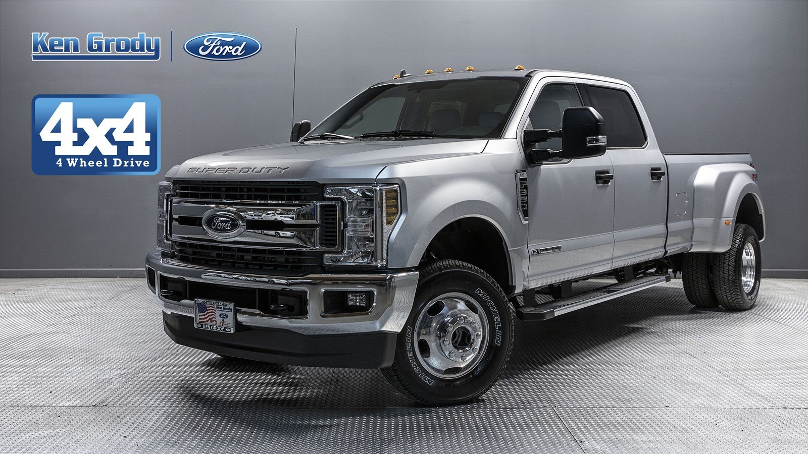 New 2019 Ford Super Duty F 350 Drw Xlt Crew Cab Pickup In Buena Park